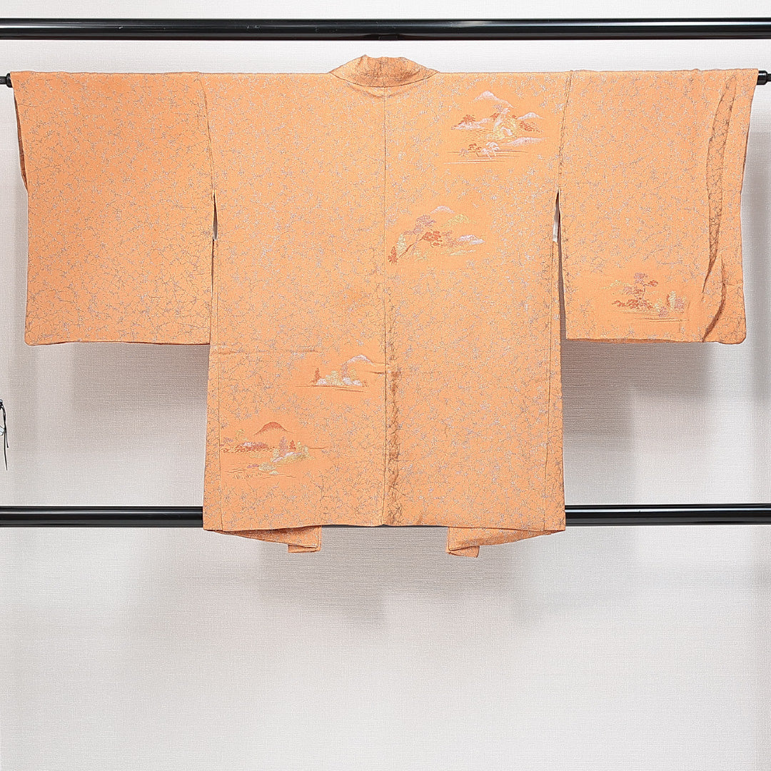 羽織（お召） 袷 身丈82cm 裄丈64cm 正絹 Aランク Mサイズ カジュアル 紐あり 山 松 漆糸 朱系 1217-14851
