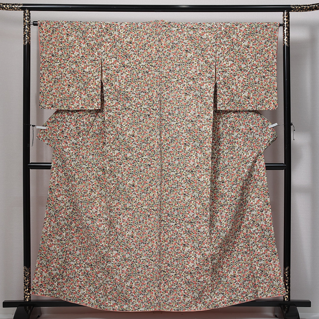 小紋 袷 身丈156cm 裄丈63cm 正絹 Aランク Mサイズ 広衿 インフォーマル 菊 クリーム系 1215-14997