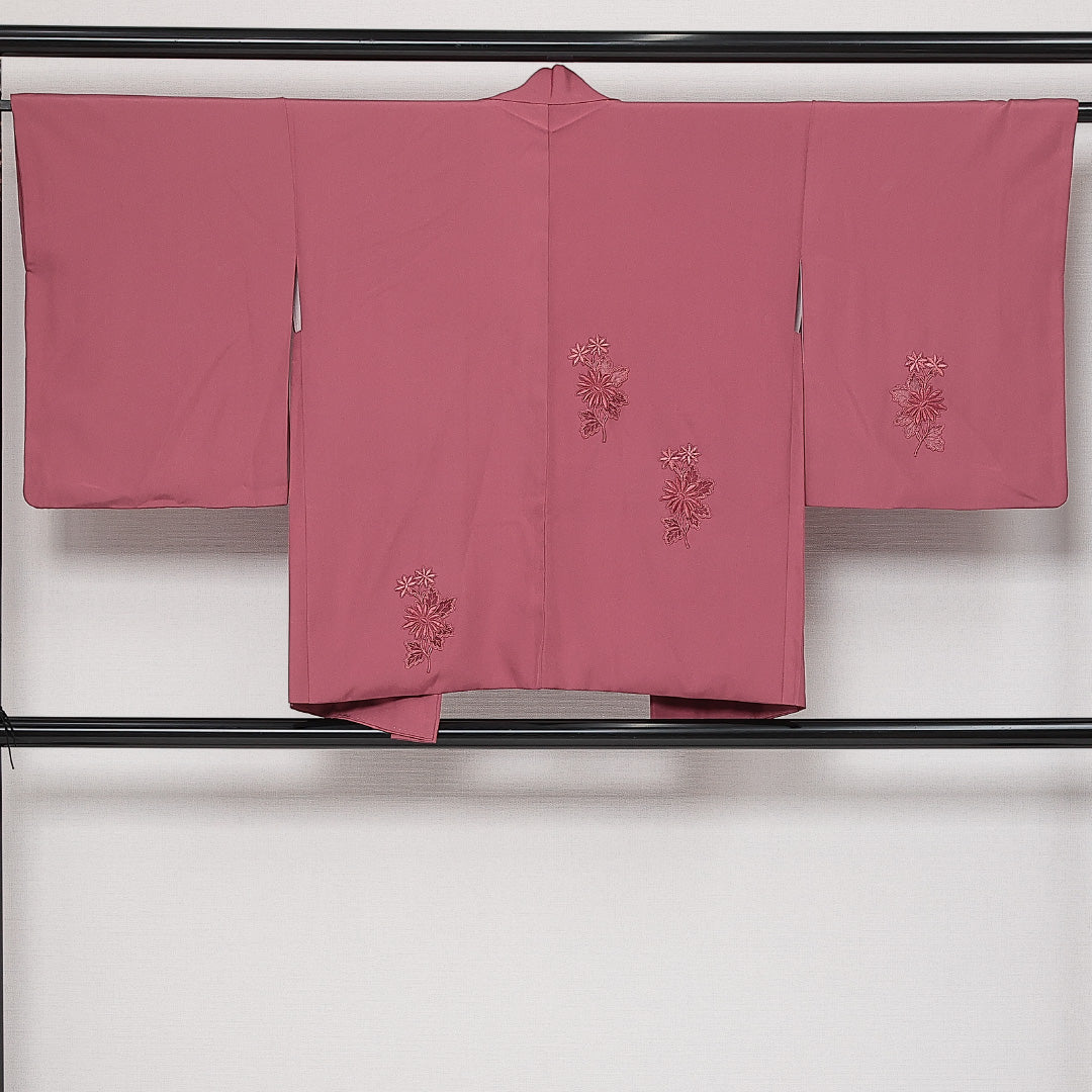 羽織 袷 身丈76cm 裄丈64cm 正絹 Sランク カジュアル Mサイズ オーガンジー 刺繍 紐あり 菊 ピンク系 RP 1232-13854