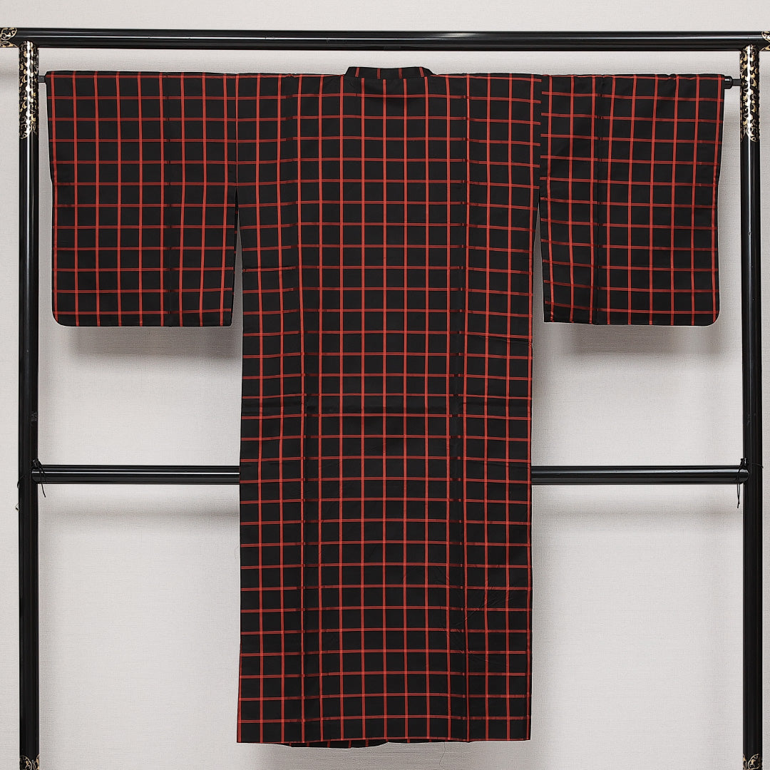 道行コート (大島紬) 袷 身丈131cm 裄丈66cm 正絹 Aランク セミフォーマル Mサイズ 格子 黒系 RP 1237-13870