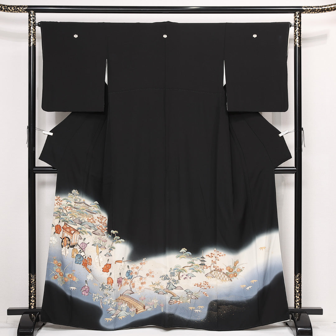 黒留袖 五つ紋 五三桐 身丈163cm 裄丈66.5cm Sランク 正絹 袷 比翼 広衿 L 京友禅 人物 京洛百景 吉祥文様 フォーマル 古典的 存在感 黒系 1211-F0572