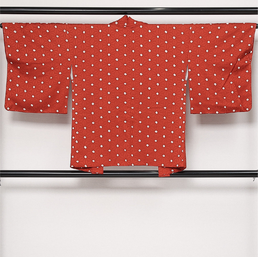 未使用品 羽織 袷 身丈75cm 裄丈65cm 正絹 Nランク カジュアル Mサイズ しつけ糸 麻の葉 赤系 RP 1232-13767