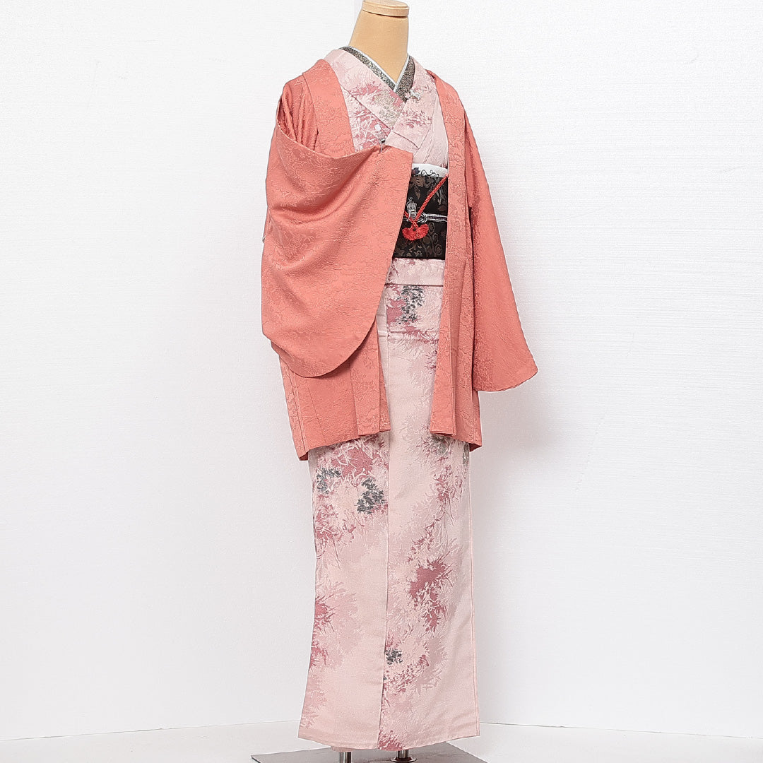 羽織 袷 身丈78cm 裄丈66cm 正絹 Sランク カジュアル Mサイズ 紐あり 雲取り 菊 ピンク系 RP 1232-13816