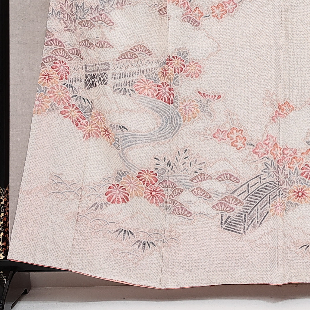 未使用品 訪問着 袷 総絞り 身丈159cm 裄丈62cm Sランク 正絹 広衿 Mサイズ セミフォーマル しつけ糸 吉祥文様 華やか 重厚感 白系 ピンク系 1212-14249