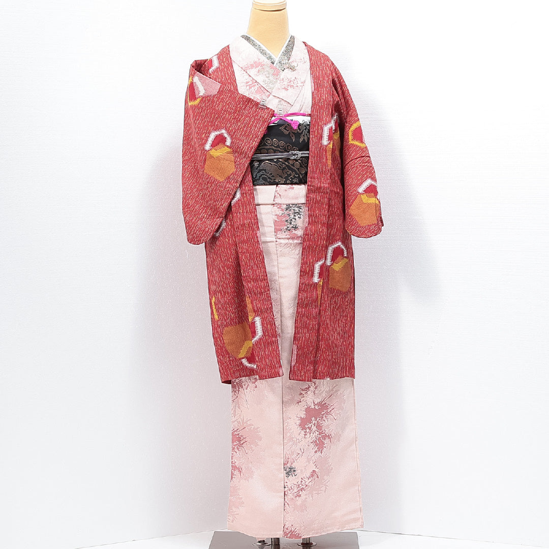 アンティーク 羽織（銘仙） 袷 身丈96cm 裄丈59cm 正絹 Aランク Sサイズ 紐あり 創作柄 赤系 1217-14753