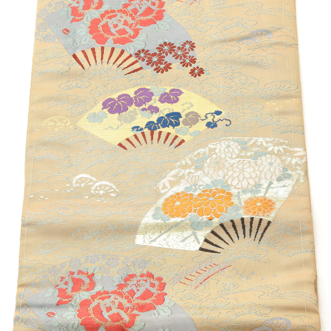 アンティーク 名古屋帯 六通 帯丈340cm Bランク 正絹 吉祥文様 扇 菊 牡丹 蔦 ベージュ系 1224-02115
