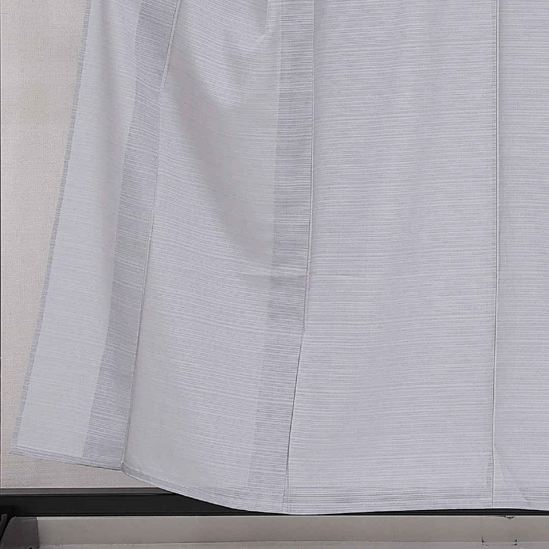 未使用品 色無地 絽 身丈156cm 裄丈62cm Nランク 正絹 広衿 Mサイズ 一つ紋 セミフォーマル 地紋なし しつけ糸 無地 上品 しとやか グレー系 1214-14383