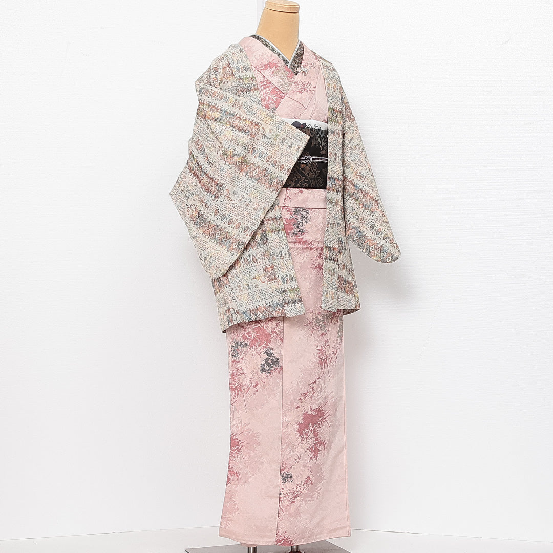 アンティーク 羽織 袷 身丈80cm 裄丈63cm 正絹 Aランク Sサイズ 漆糸 創作柄 クリーム系 RP 1232-13866