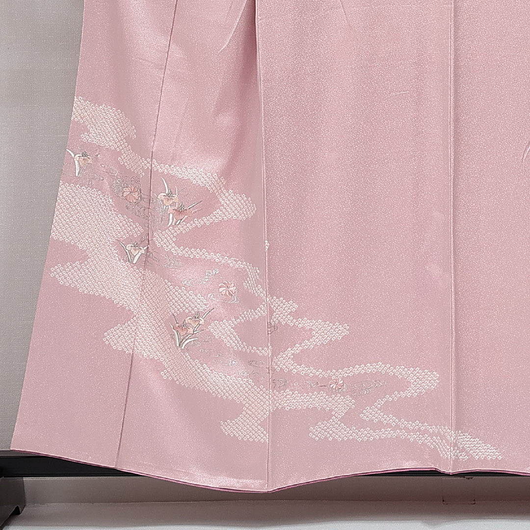 訪問着 袷 絞り 身丈154cm 裄丈65cm Aランク 正絹 広衿 Sサイズ セミフォーマル 蘇州刺繍 流水 杜若 可憐 しとやか ピンク系 1212-14387