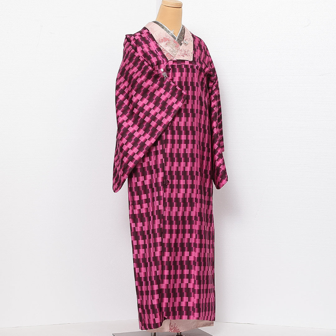 未使用品 道行コート 単衣 身丈135cm 裄丈65cm 正絹 Nランク カジュアル Mサイズ ポケットあり しつけ糸 ピンク系 M4 1237-13894
