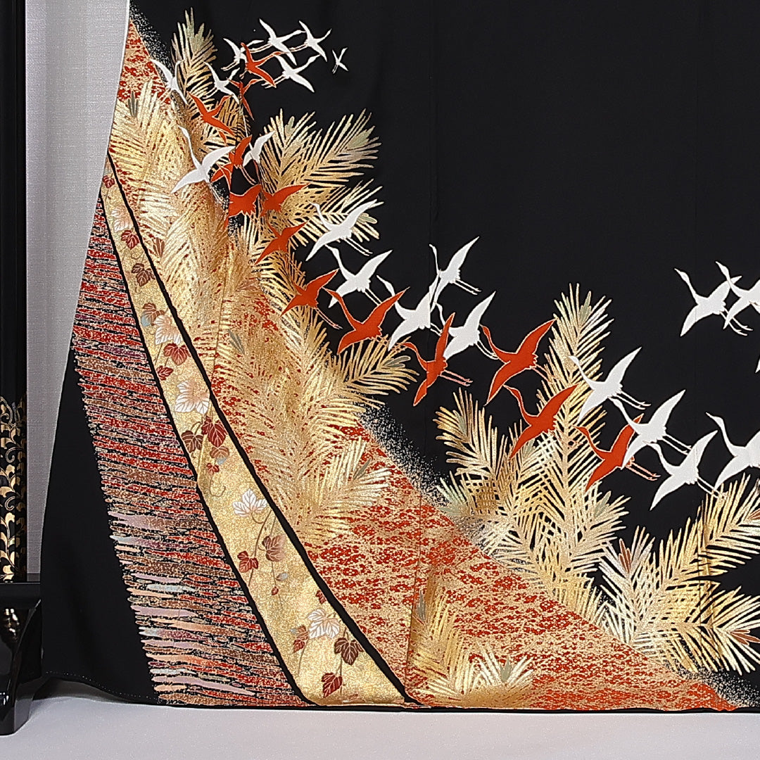 黒留袖 五つ紋 五三桐 身丈168cm 裄丈65cm Sランク 正絹 袷 比翼 広衿 XL 作家物 落款 鶴 金彩 フォーマル 黒系 1211-F0337