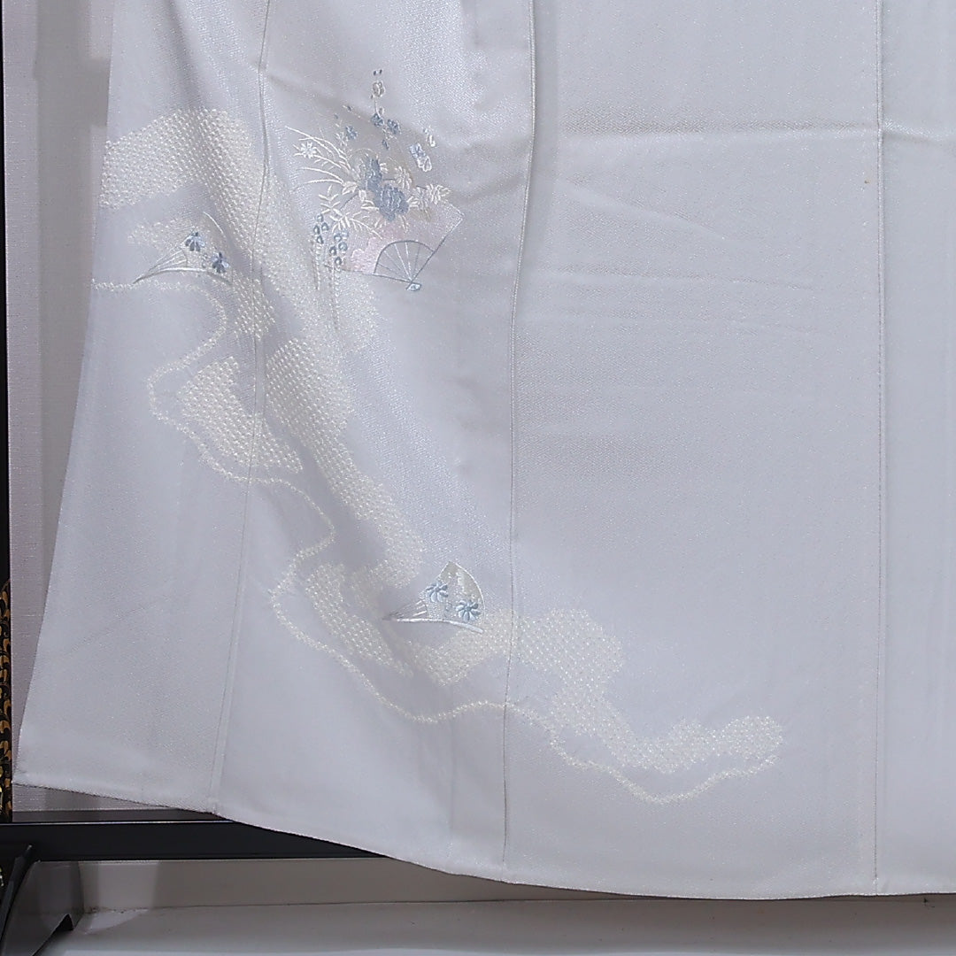 訪問着 身丈159cm 裄丈63cm Bランク M 正絹 単衣 広衿 一つ紋 梅鉢 蘇州刺繍 扇 菊 牡丹 部分絞り フォーマル グレー系 1212-12236