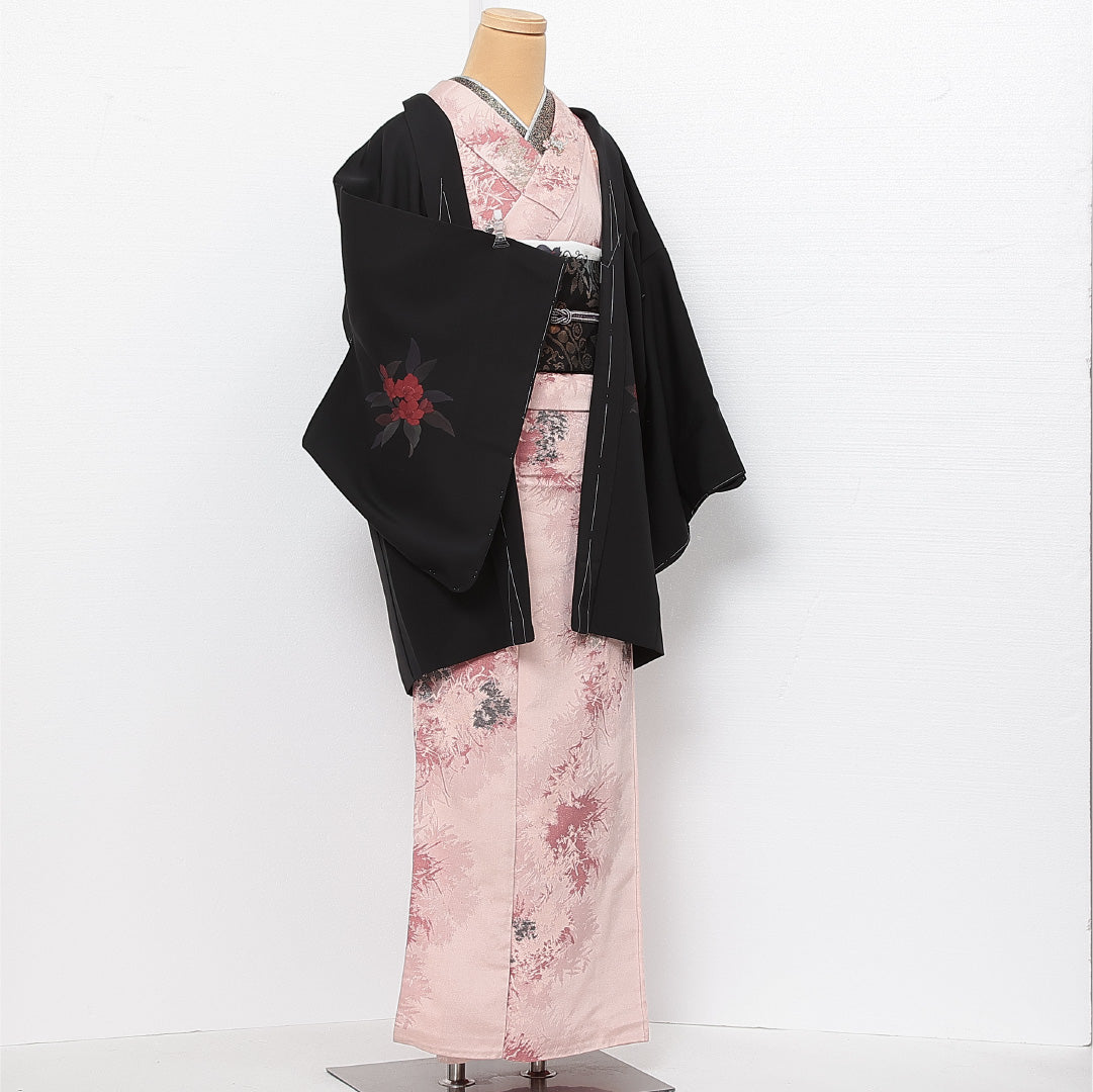 黒羽織 袷 身丈83cm 裄丈65cm 正絹 Sランク インフォーマル Mサイズ 証紙 花柄 黒系 RP 1233-13696