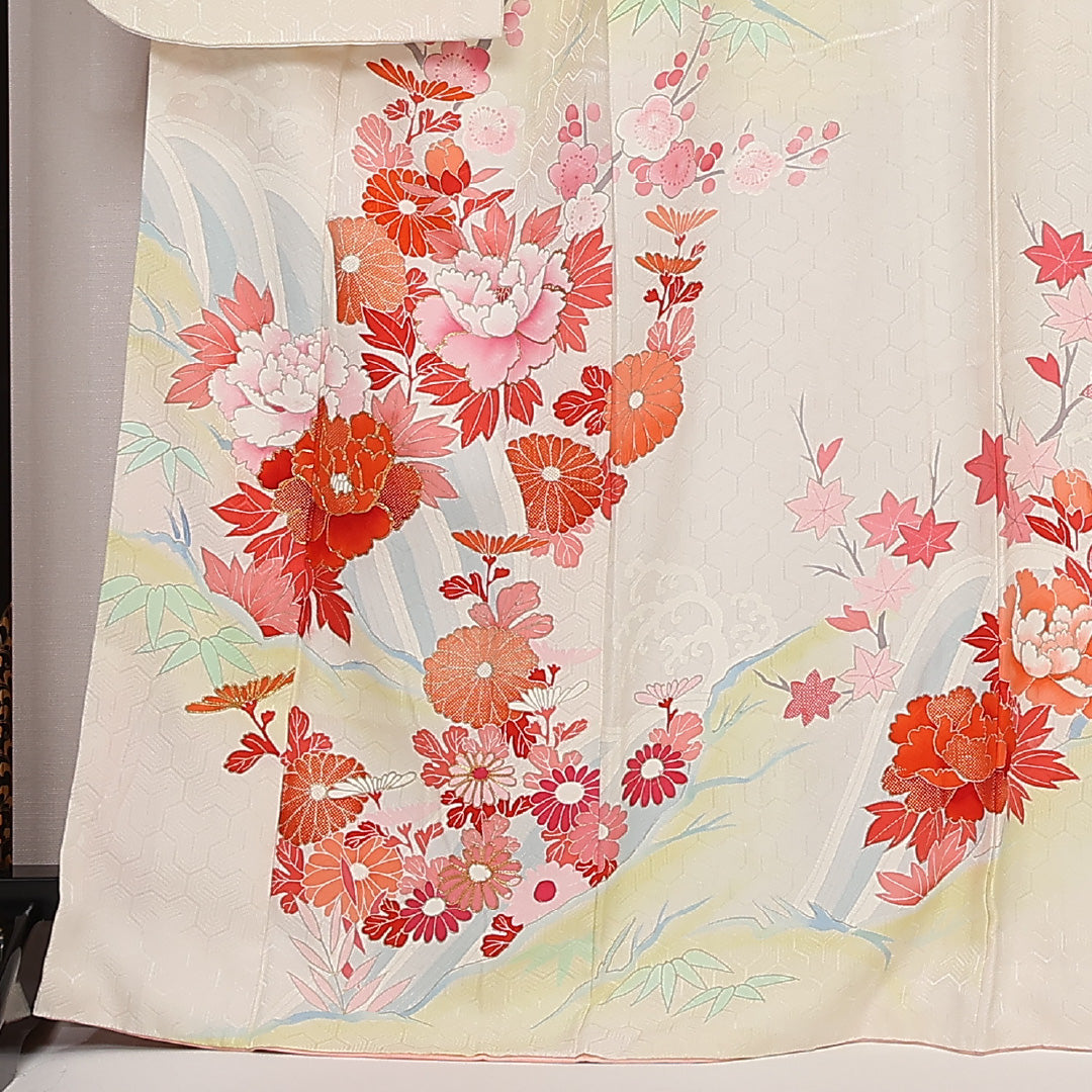 振袖 身丈168cm 裄丈65cm Aランク 正絹 袷 広衿 XL 牡丹 吉祥文様 菊 フォーマル 古典的 華やか クリーム系 白系 1213-F0545