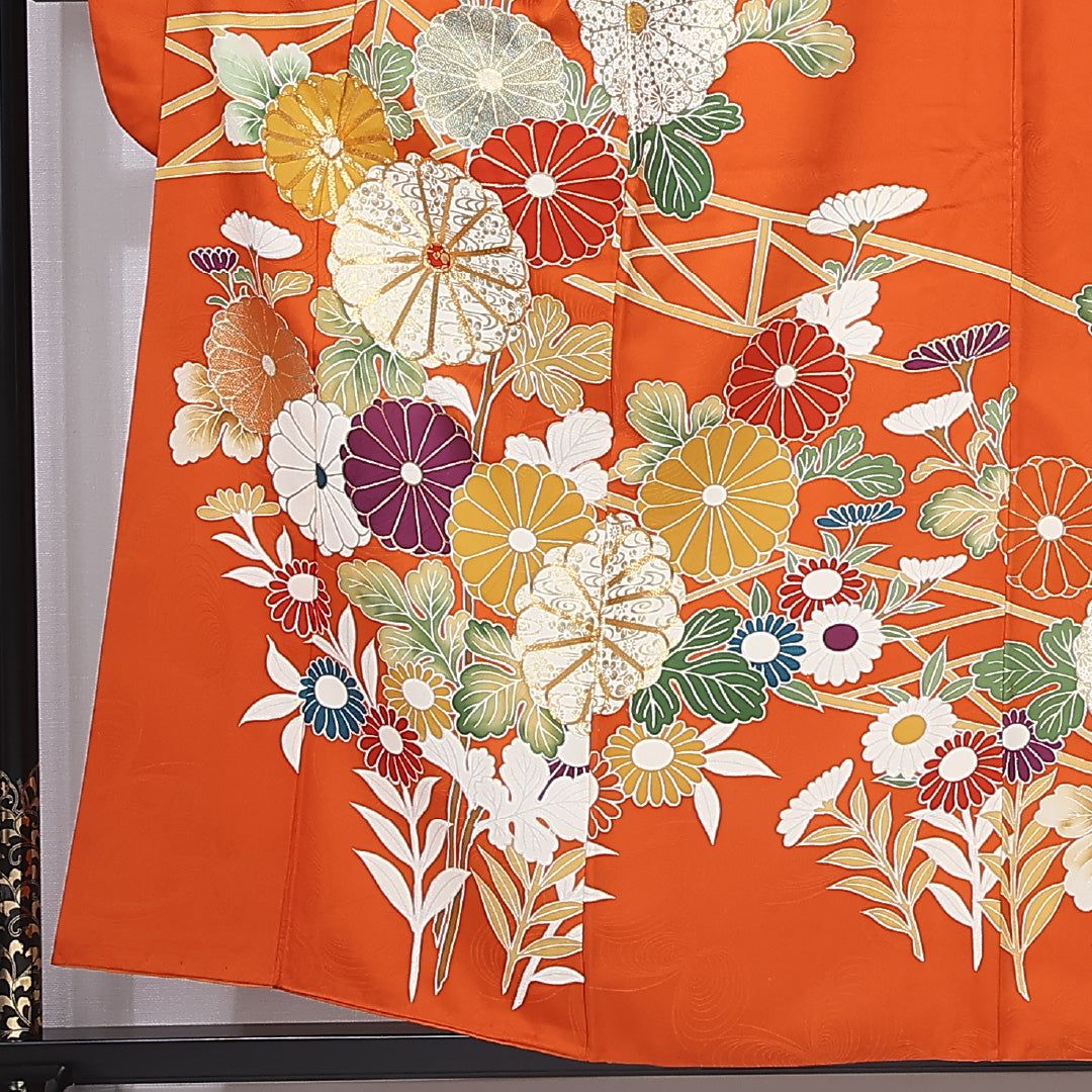 振袖 身丈154cm 裄丈64.5cm Sランク 正絹 袷 広衿 S 金駒刺繍 菊 フォーマル 古典的 鮮やか 朱系 1213-F0455