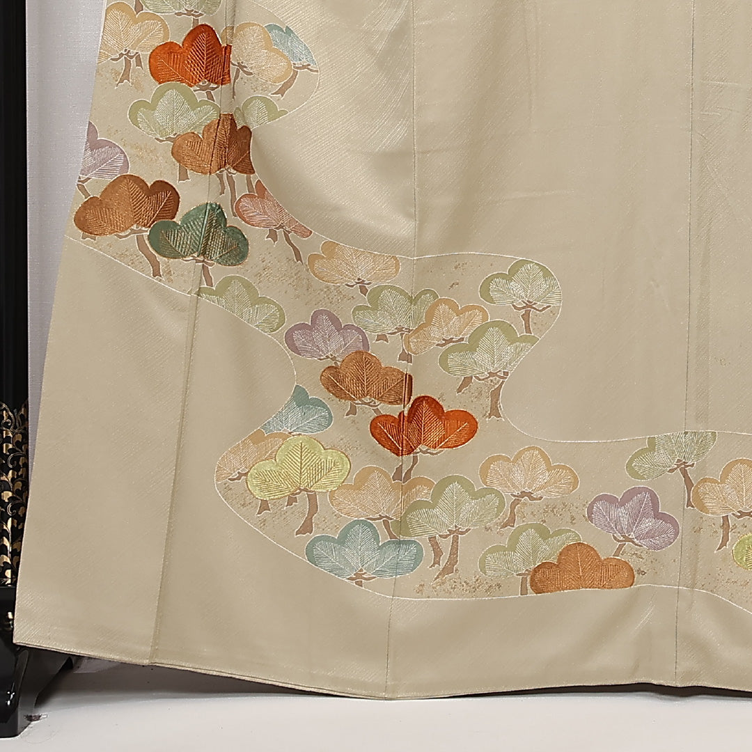色留袖 五つ紋 丸に五三桐 身丈165cm 裄丈65cm Bランク 正絹 袷 比翼 広衿 XL 刺繍 金駒刺繍 松 フォーマル 抽象的 優しい 金系 1211-F0557