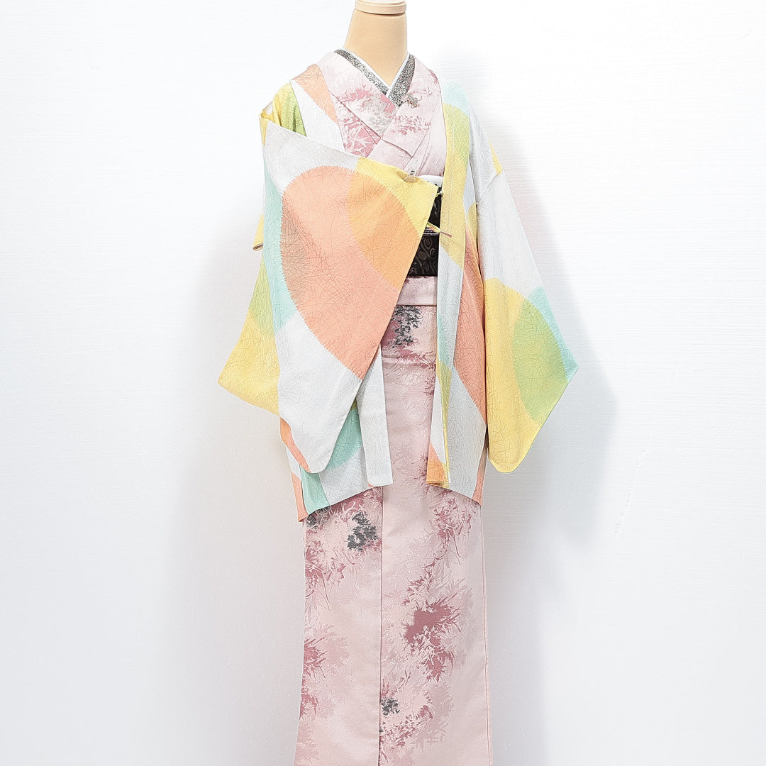 未使用品 羽織 袷 身丈82cm 裄丈64cm 正絹 Nランク カジュアル Mサイズ 紐あり しつけ糸 抽象柄 白系 RP 1232-14702