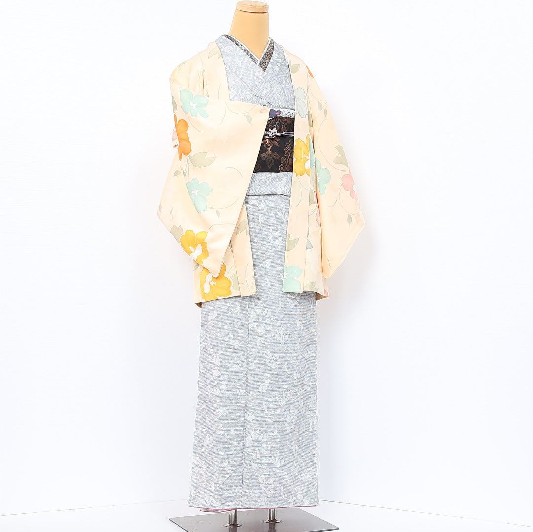 羽織 袷 身丈78cm 裄丈61cm 正絹 Aランク カジュアル Sサイズ 雪輪 草花 ベージュ系 HP 1232-12105