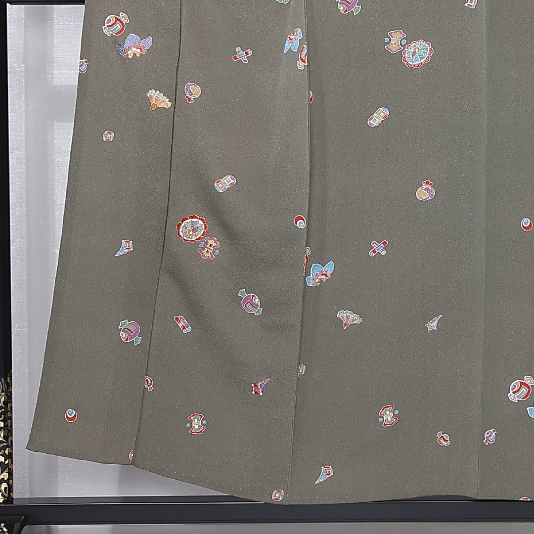 小紋 身丈150cm 裄丈63cm Aランク S 正絹 単衣 広衿 織り出し 金駒刺繍 宝尽くし カジュアル 緑系 1215-12307
