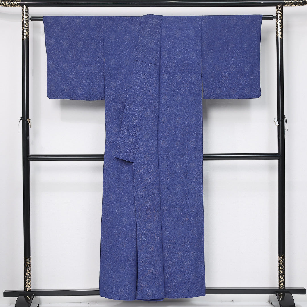 お召 袷 身丈154cm 裄丈63cm 正絹 Aランク 紋意匠 (銀通し) インフォーマル 広衿 Sサイズ 色無地 唐草 牡丹 青系 M4 1222-11893