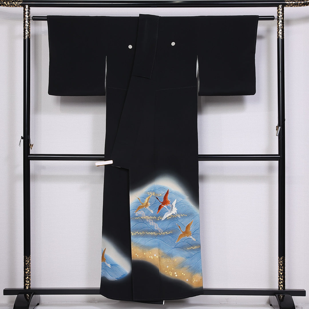 黒留袖 身丈154cm 裄丈63cm 袷 五つ紋 丸に木瓜 正絹 Cランク 広衿 鶴 刺繍 波 1211-F0347