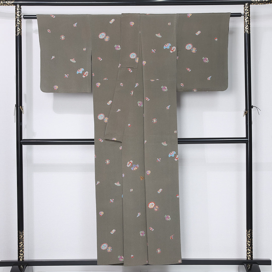 小紋 身丈150cm 裄丈63cm Aランク S 正絹 単衣 広衿 織り出し 金駒刺繍 宝尽くし カジュアル 緑系 1215-12307