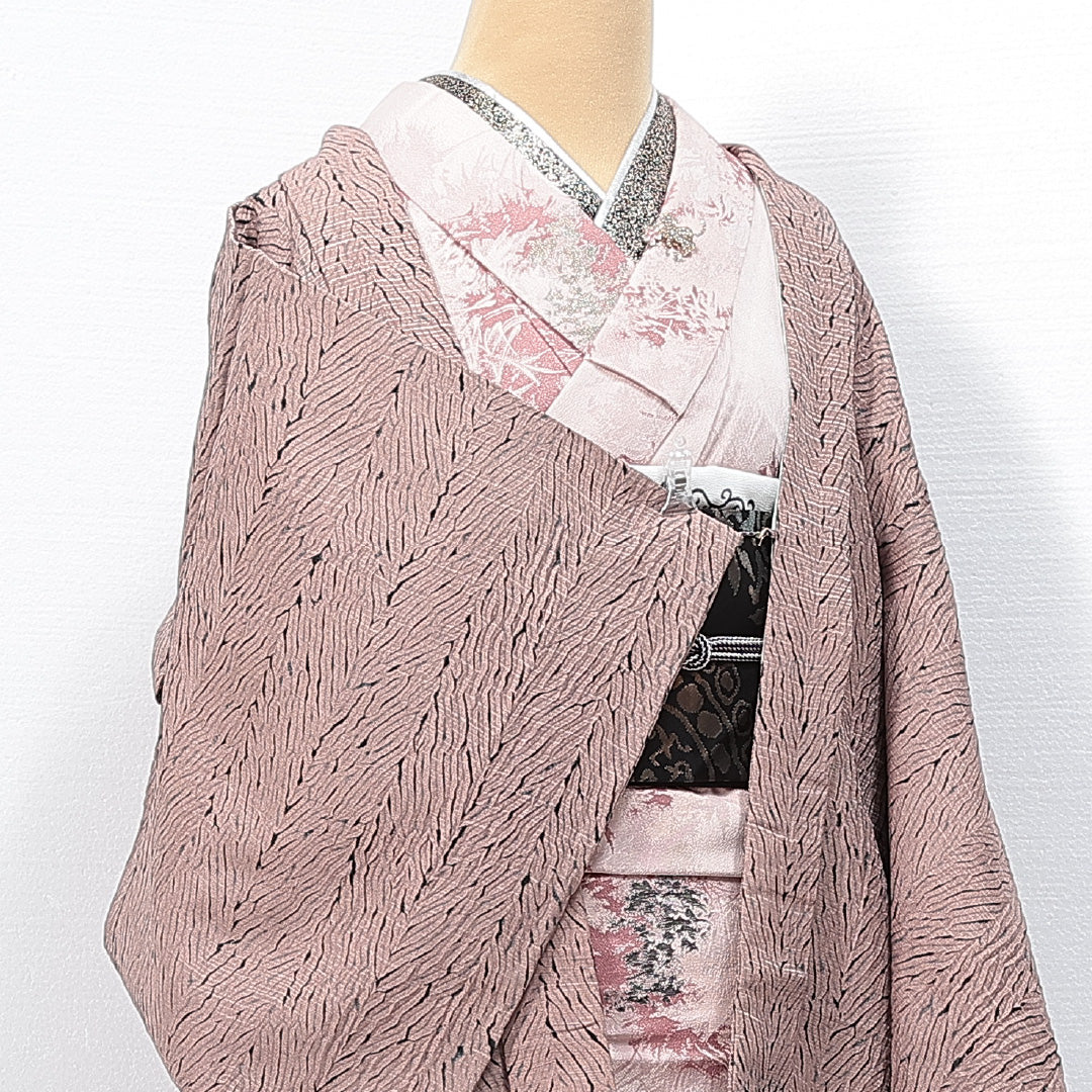羽織 袷 身丈81cm 裄丈63cm 正絹 Bランク カジュアル Sサイズ 紐あり 創作柄 ピンク系 M4 1232-14694