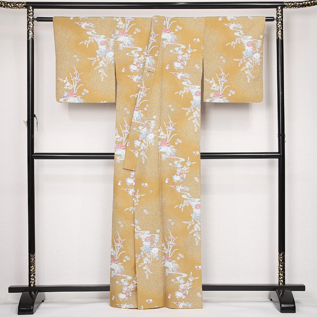 洗える着物 小紋 袷 身丈163cm 裄丈66cm ポリエステル Bランク インフォーマル バチ衿 Lサイズ 吉祥文様 黄系 RP 1221-13112