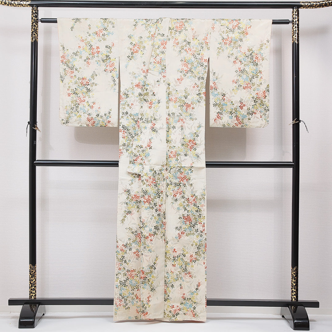 紬 袷 身丈162cm 裄丈64cm 正絹 Cランク カジュアル バチ衿 Lサイズ 花柄 クリーム系 LP 1223-15615