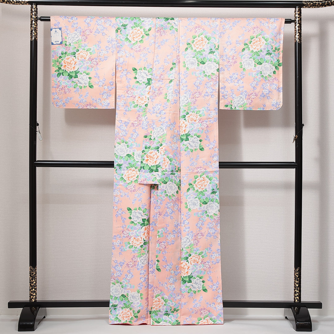 新古品 小紋 洗える着物 袷 身丈164cm 裄丈65cm ポリエステル Nランク Lサイズ 広衿 インフォーマル 牡丹 梅 しつけ糸 ピンク系 1215-14818