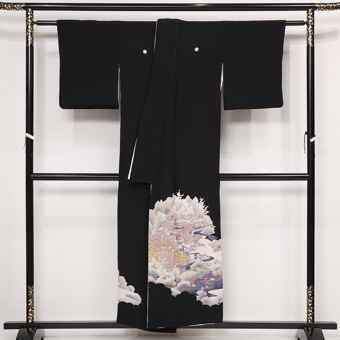 黒留袖 五つ紋 橘 身丈151cm 裄丈60.5cm Sランク 正絹 袷 比翼 広衿 S 金駒刺繍 金箔 茶屋辻 フォーマル 幻想的 重厚感 黒系 1211-F0560