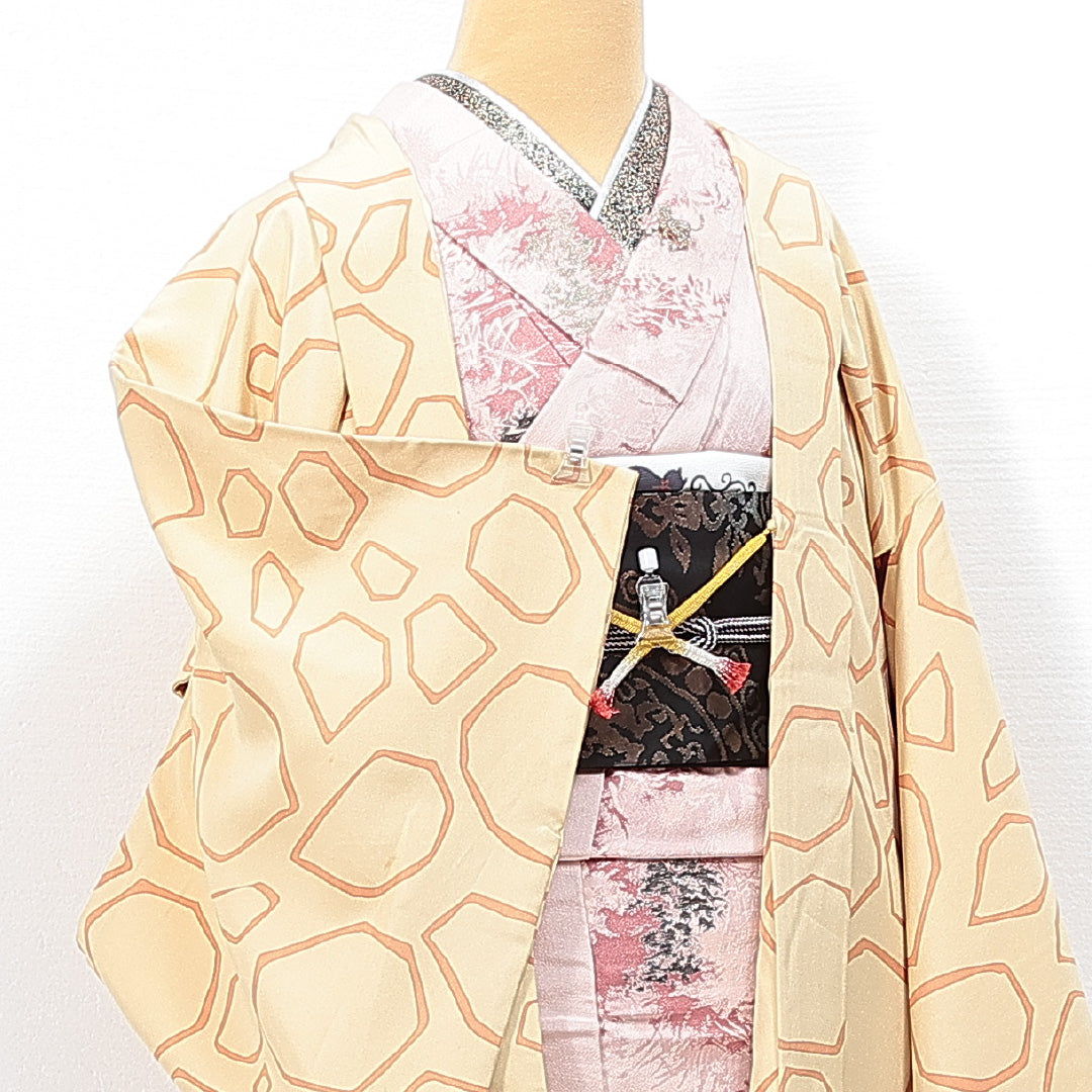 羽織 袷 身丈81cm 裄丈64cm 正絹 Aランク Mサイズ カジュアル 紐あり 創作柄 黄系 1217-14814