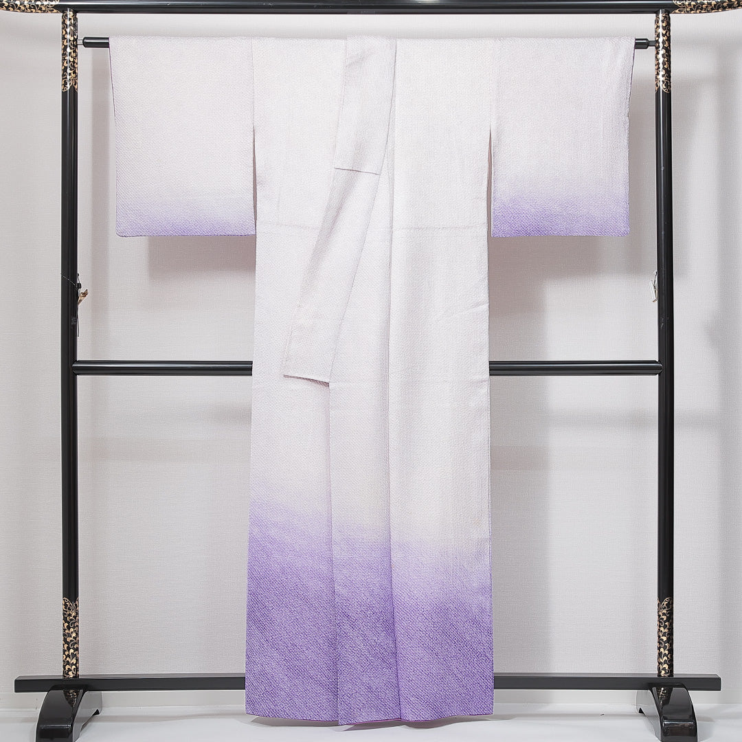 付下げ（総絞り） 袷 身丈159cm 裄丈67cm 正絹 Cランク Mサイズ 広衿 フォーマル 白系 紫系 1261-14965
