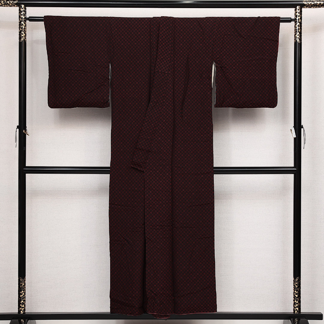 アンティーク お召 袷 身丈153cm 裄丈63cm 正絹 Aランク バチ衿 Sサイズ 花柄 黒系 RP 1222-14082