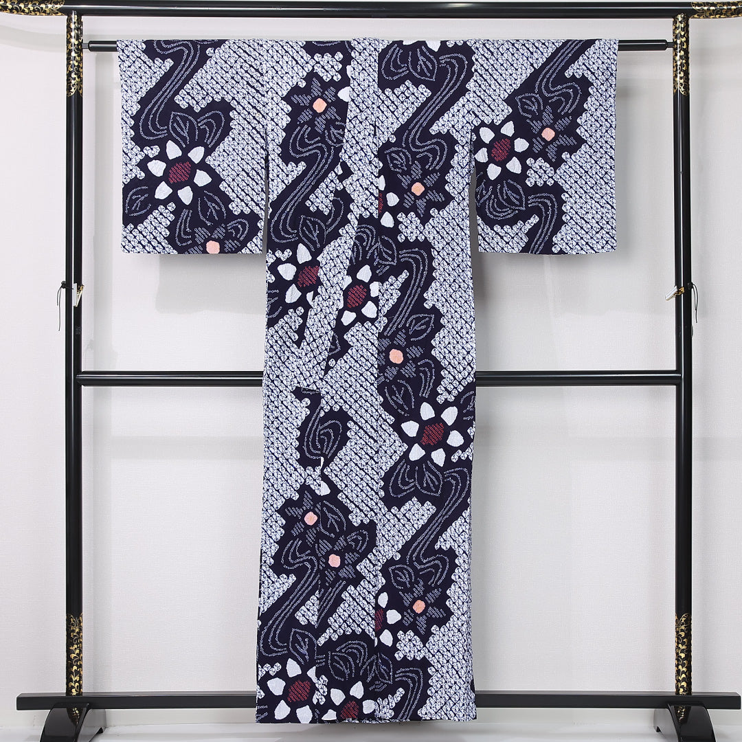 夏物 有松鳴海絞り 浴衣 身丈157cm 裄丈65cm Aランク M 木綿 洗える着物 夏物 バチ衿 居敷当て 肩当て 絞り カジュアル 紺系 1218-12421