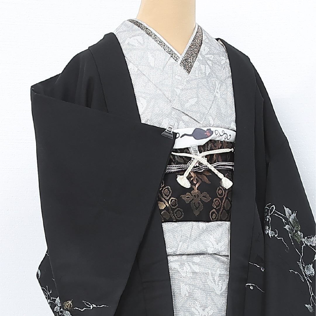 絵羽羽織 袷 身丈79cm 裄丈64cm 正絹 Cランク 一つ紋 (五三桐) セミフォーマル Mサイズ 漆糸 紐あり 葡萄 黒系 LP 1234-12088