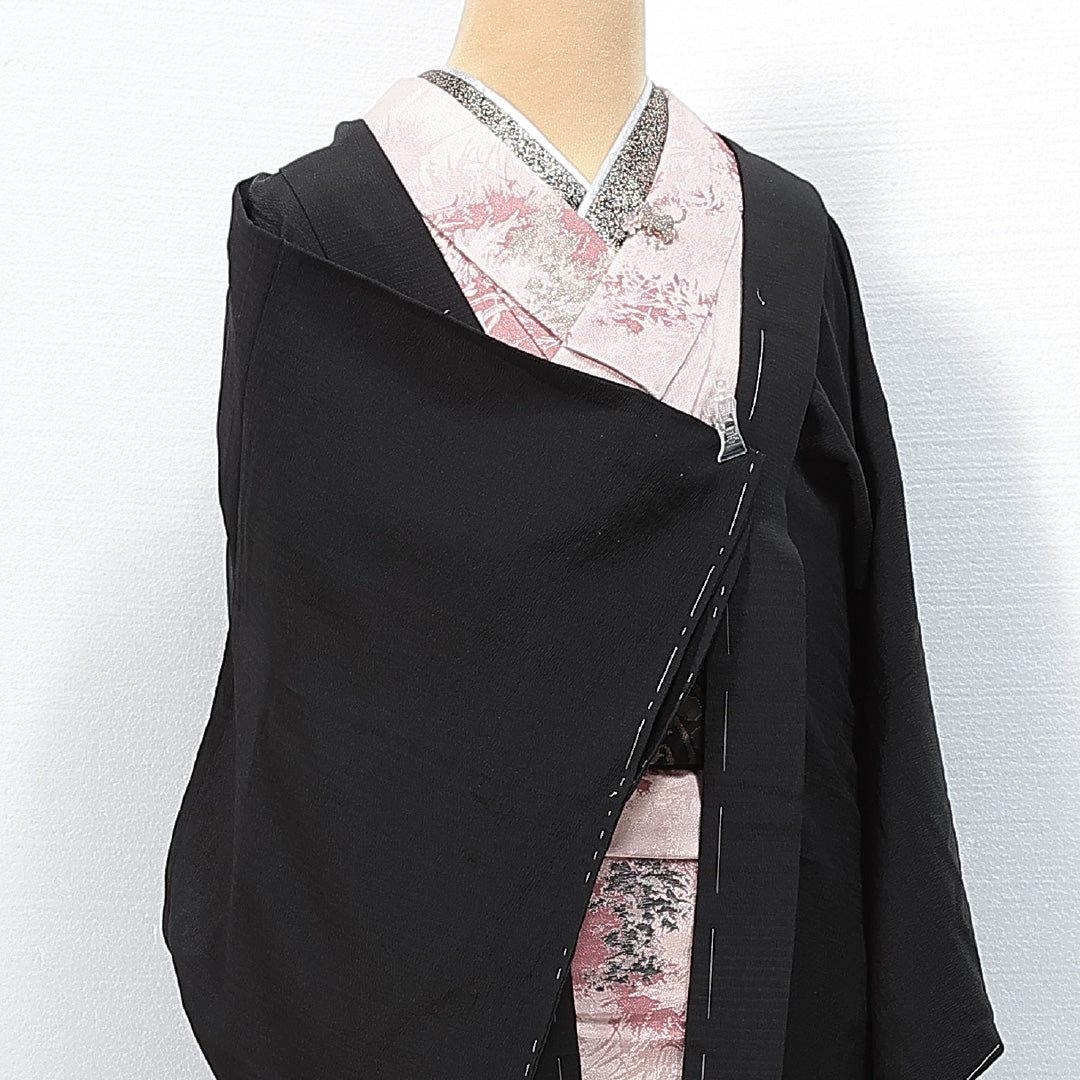 未使用品 黒羽織 単衣 身丈80cm 裄丈60cm 正絹 Nランク 一つ紋 (五三桐) セミフォーマル Sサイズ しつけ糸 無地 黒系 RP 1233-14683