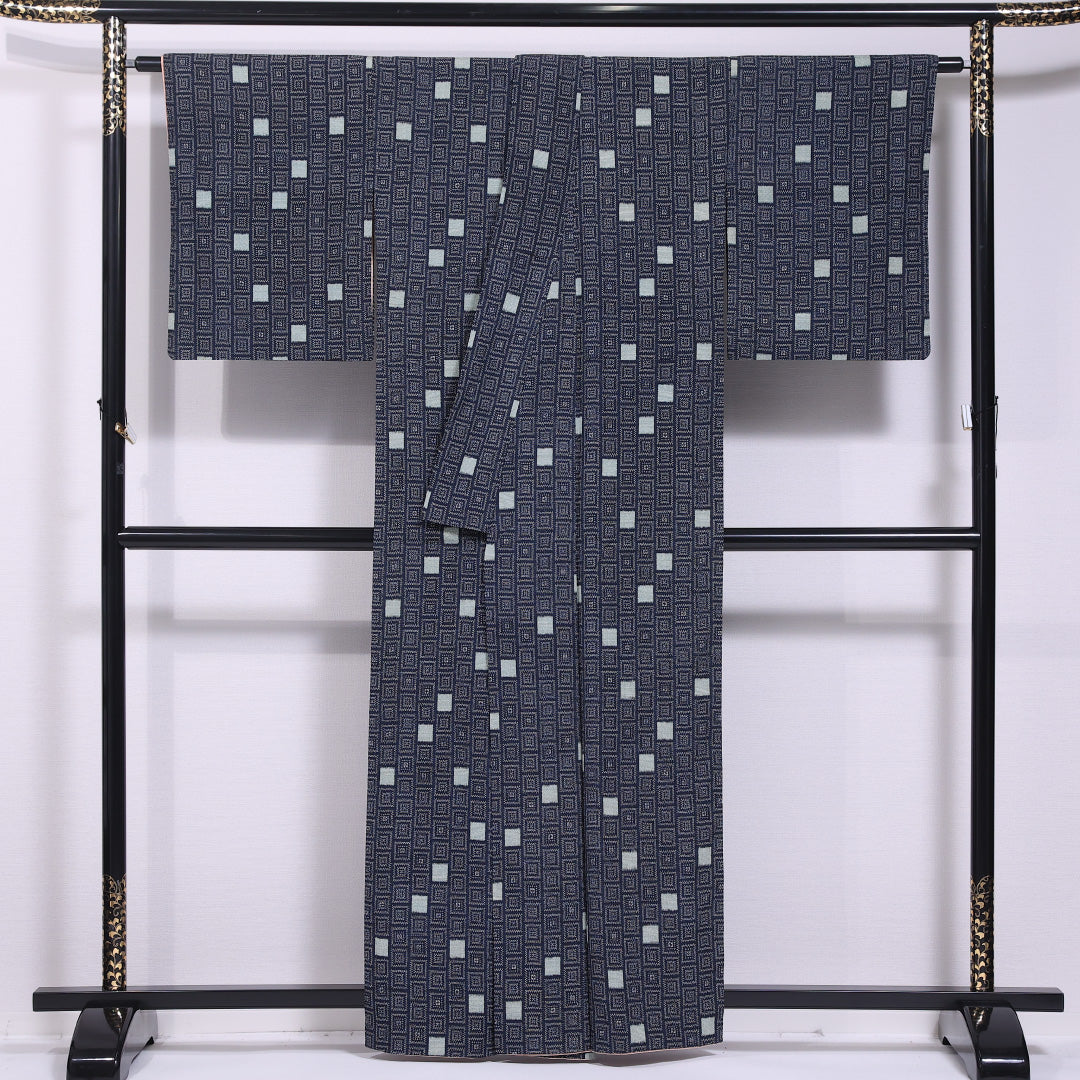 小紋 袷 身丈159cm 裄丈67cm 正絹 Sランク インフォーマル 広衿 Mサイズ 創作柄 黒系 RP 1221-11755