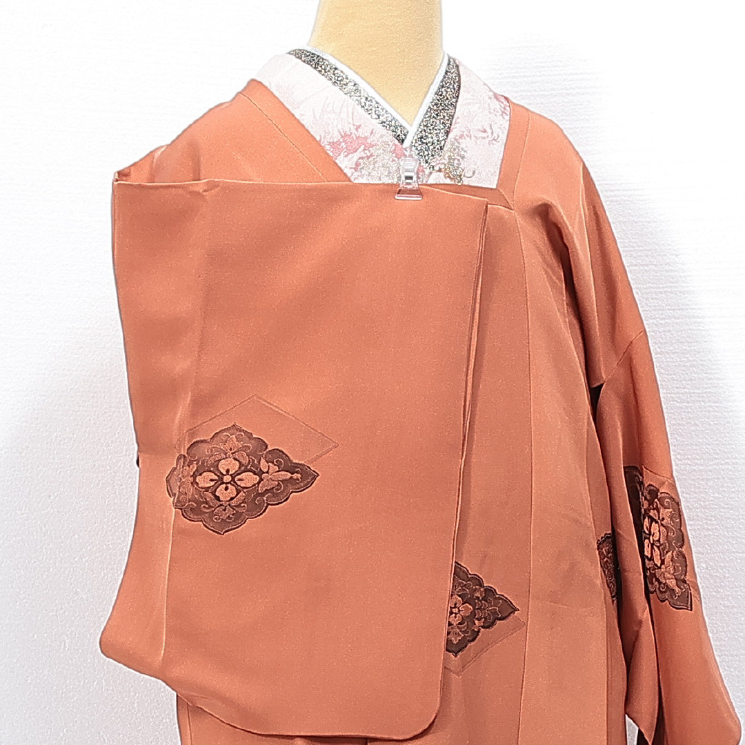 道行コート 袷 身丈78cm 裄丈63cm 正絹 Aランク セミフォーマル Sサイズ ポケットあり 花菱 古典的 しとやか 茶系 HP 1237-14809
