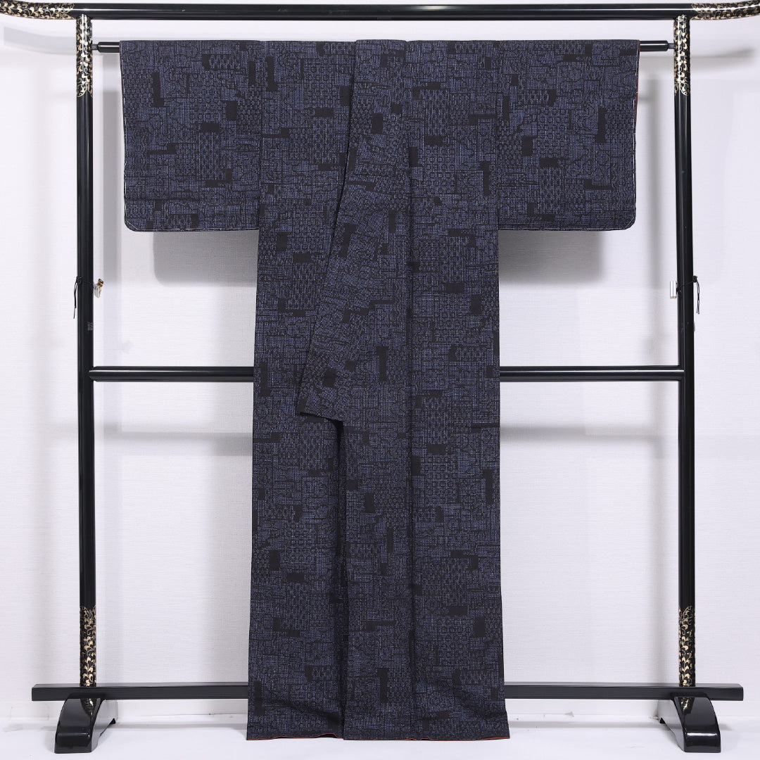 紬 袷 身丈163cm 裄丈63cm 正絹 Aランク カジュアル 広衿 Lサイズ 幾何学柄 紺系 RP 1223-11824