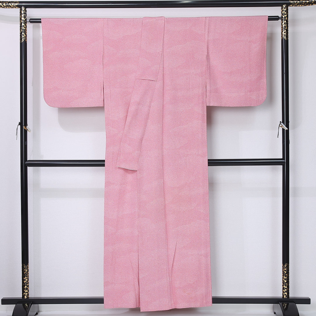 江戸小紋 (大小霰) 単衣 身丈156cm 裄丈64cm 正絹 Bランク インフォーマル 広衿 Mサイズ ぼかし染 居敷当て 落款 雲取り ピンク系 HP 1220-12258