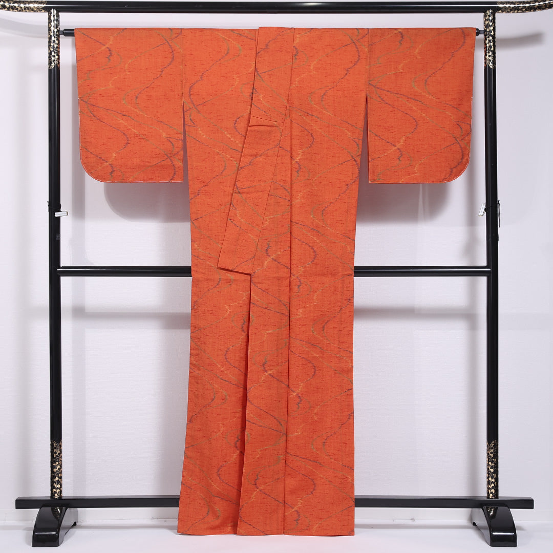 洗える着物 ウールの紬 単衣 身丈161cm 裄丈67cm ウール Sランク カジュアル 広衿 Lサイズ 創作柄 朱系 RP 1223-11735