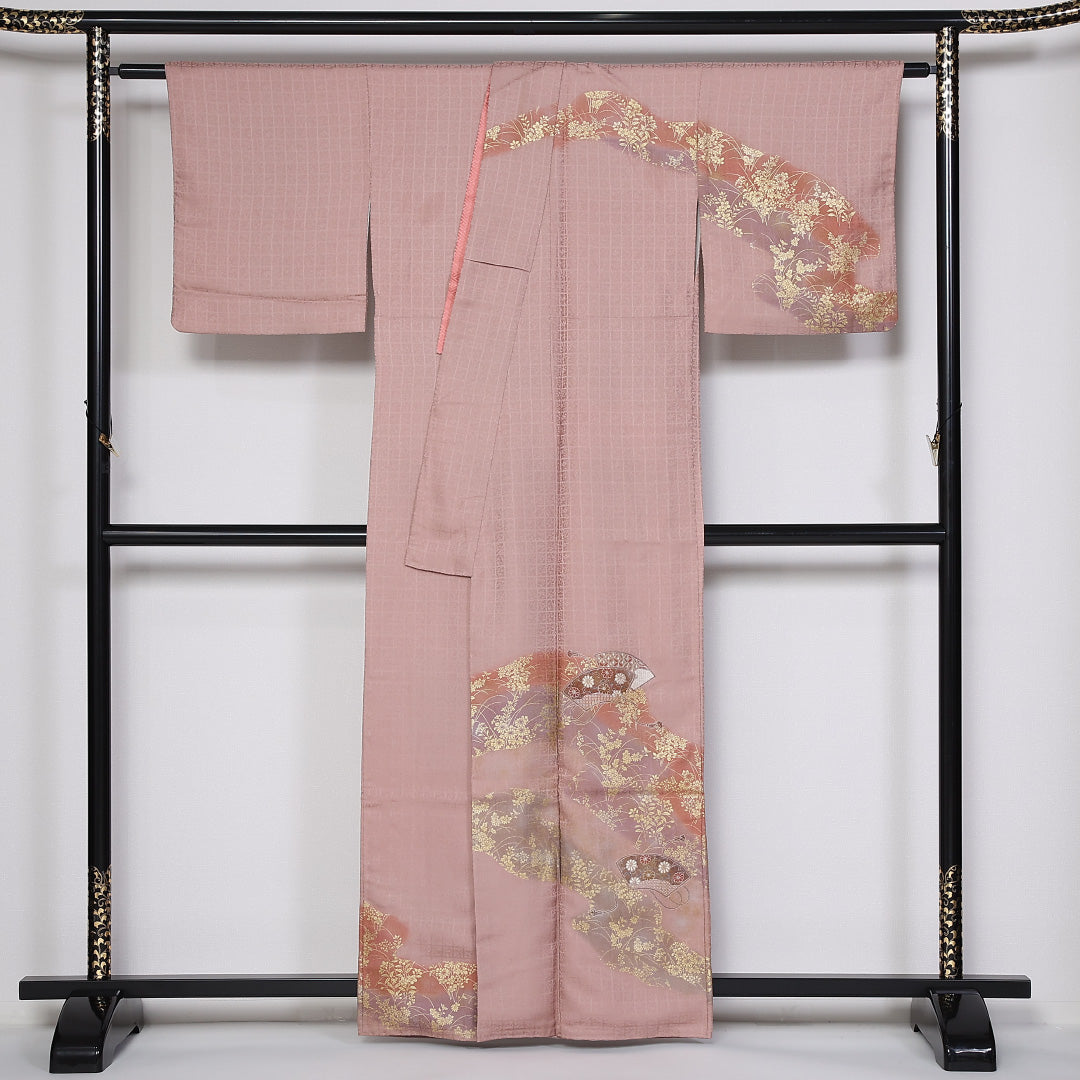 訪問着 袷 身丈161cm 裄丈64cm 正絹 Sランク セミフォーマル 広衿 Lサイズ 金彩 蘇州刺繍 汕頭刺繍 扇 菊 ピンク系 RP 1217-04757