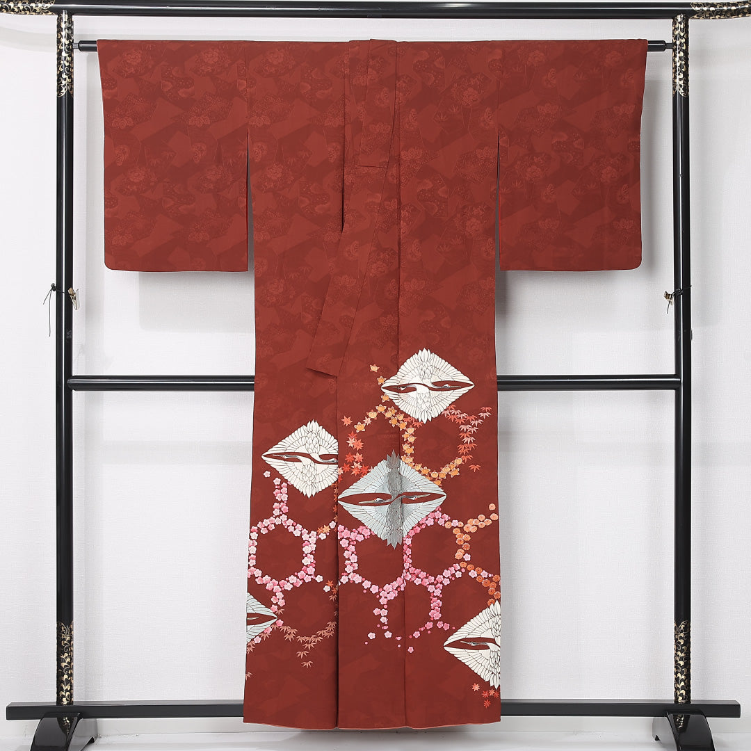 アンティーク 錦紗 色留袖 一つ紋 蔦 身丈154cm 裄丈65cm Aランク 正絹 袷 バチ衿 S 刺繍 向かい鳥 梅 紅葉 古典的 格調高い 赤系 1211-F0510