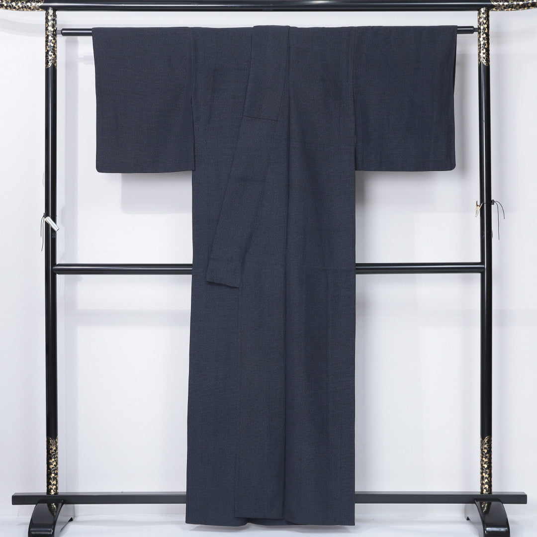 紬 単衣 身丈159cm 裄丈63cm 正絹 Bランク カジュアル 広衿 Mサイズ 無地 紺系 RP 1223-12335