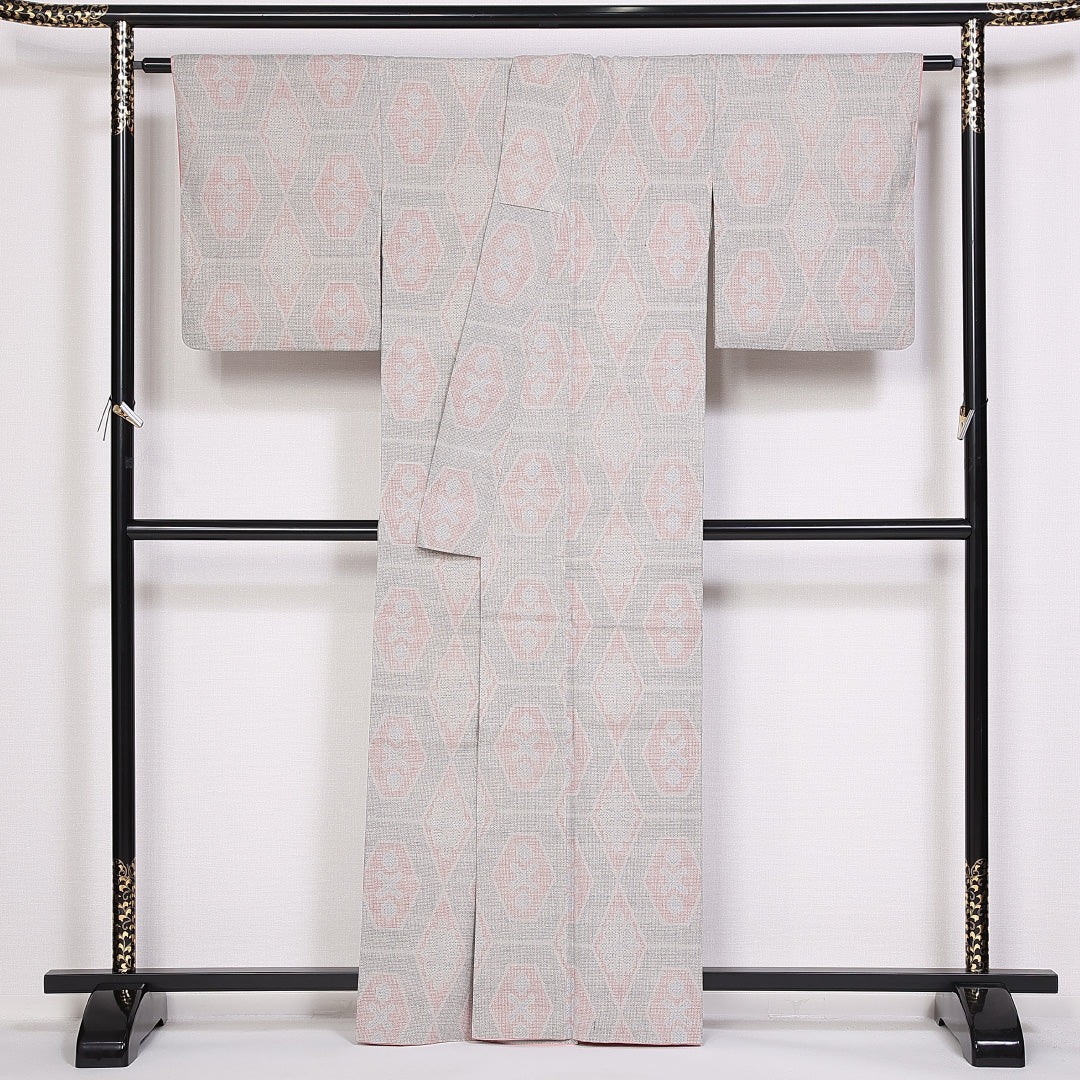 紬 身丈162cm 裄丈65.5cm Sランク 袷 正絹 広衿 亀甲 十字亀甲 1216-10117