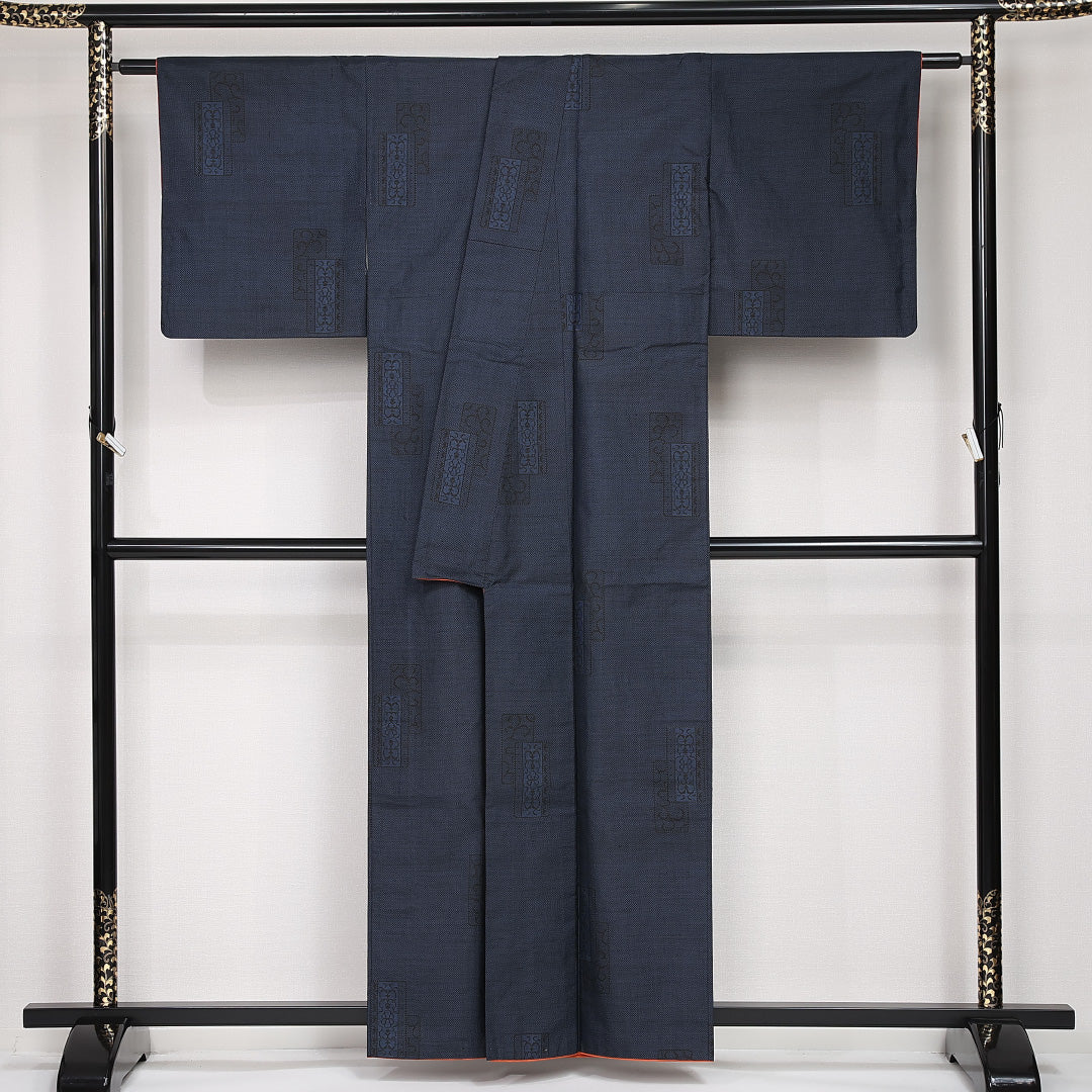 大島紬 袷 身丈158cm 裄丈63cm 正絹 Aランク インフォーマル 広衿 Mサイズ 唐草 紺系 RP 1223-13210