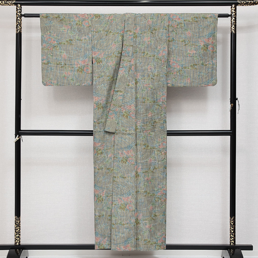 洗える着物 ウールの紬 単衣 身丈153cm 裄丈61cm ウール Sランク カジュアル バチ衿 Sサイズ 居敷当て 肩当て 菊 緑系 RP 1223-14354