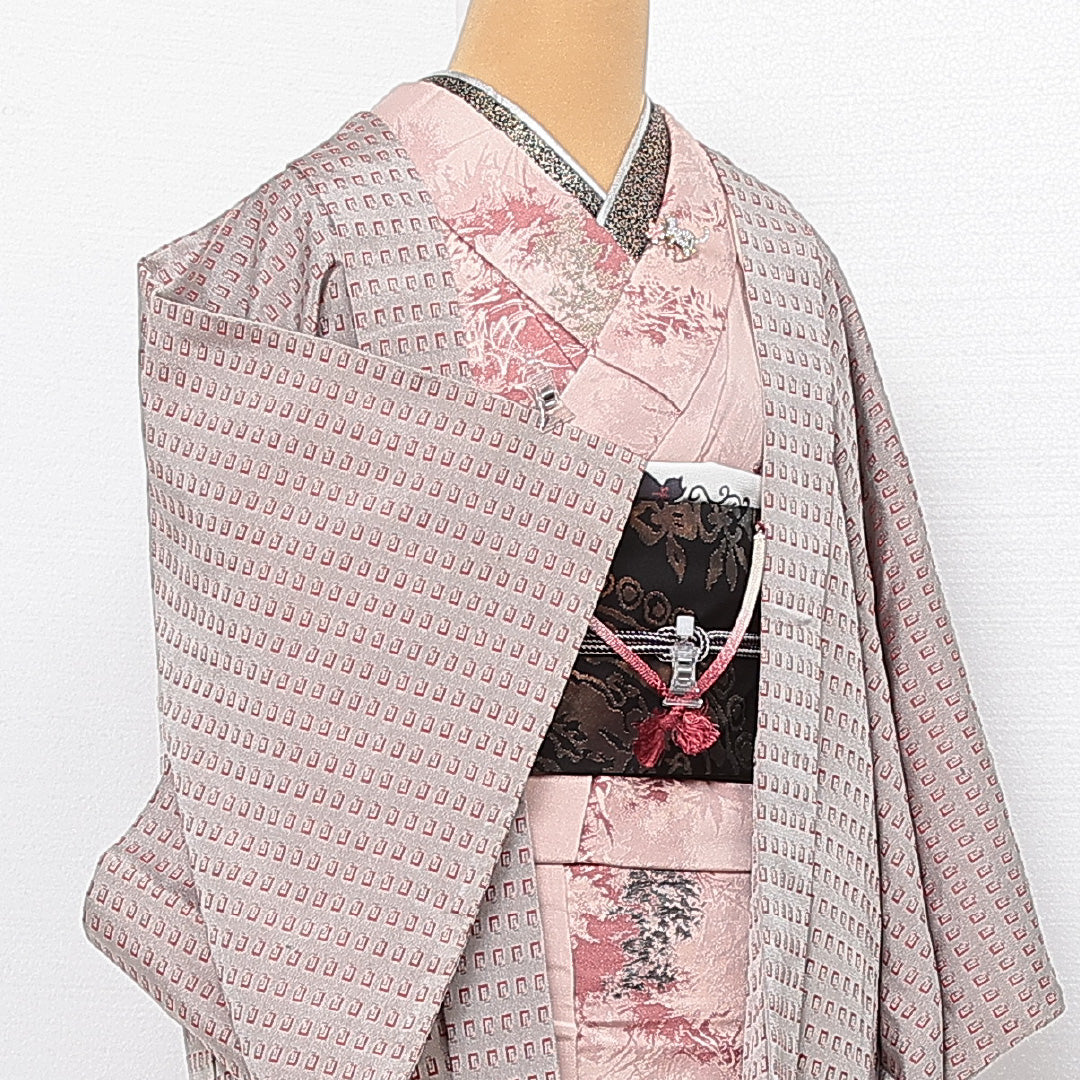 羽織 袷 身丈83cm 裄丈64cm 正絹 Sランク カジュアル Mサイズ 紐あり 創作柄 グレー系 RP 1232-13925