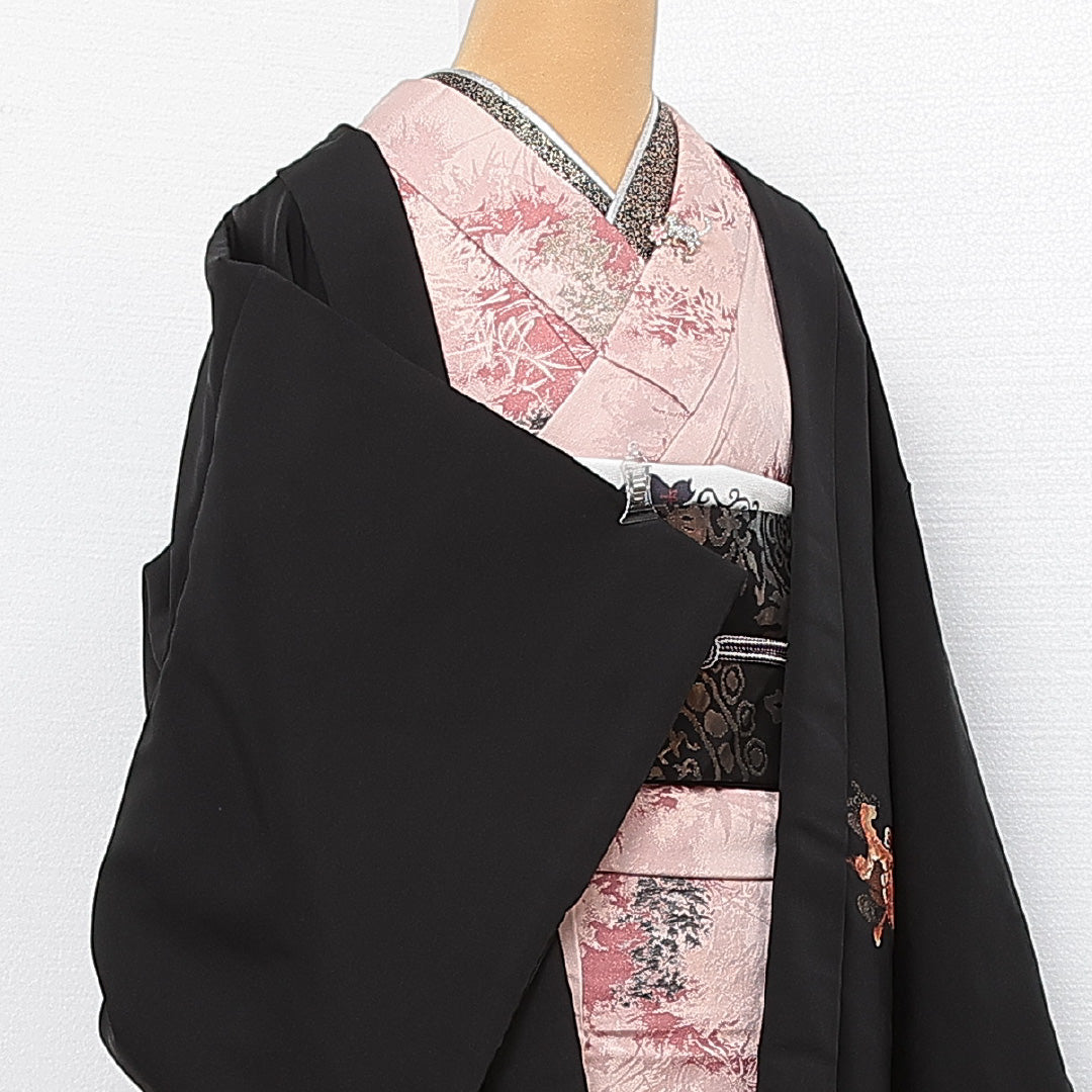 洗える着物 黒羽織 袷 身丈79cm 裄丈64cm ポリエステル Sランク 一つ紋 (揚羽蝶) セミフォーマル Mサイズ 御所車 黒系 RP 1233-13918